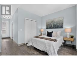 30 Michael Power Place, Toronto, ON M9A5G9 Photo 36