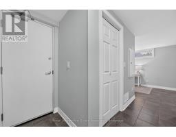 30 Michael Power Place, Toronto, ON M9A5G9 Photo 45