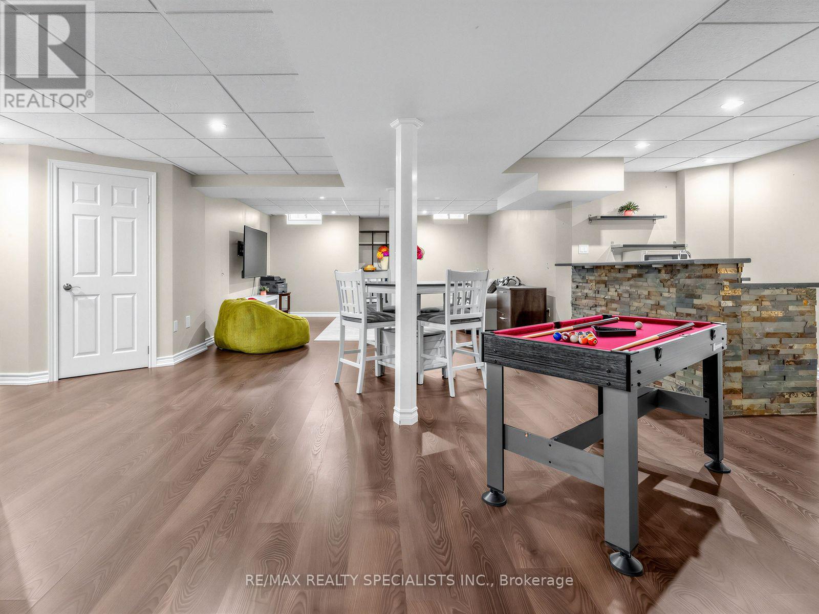 491 WILLMOTT CRESCENT - 26