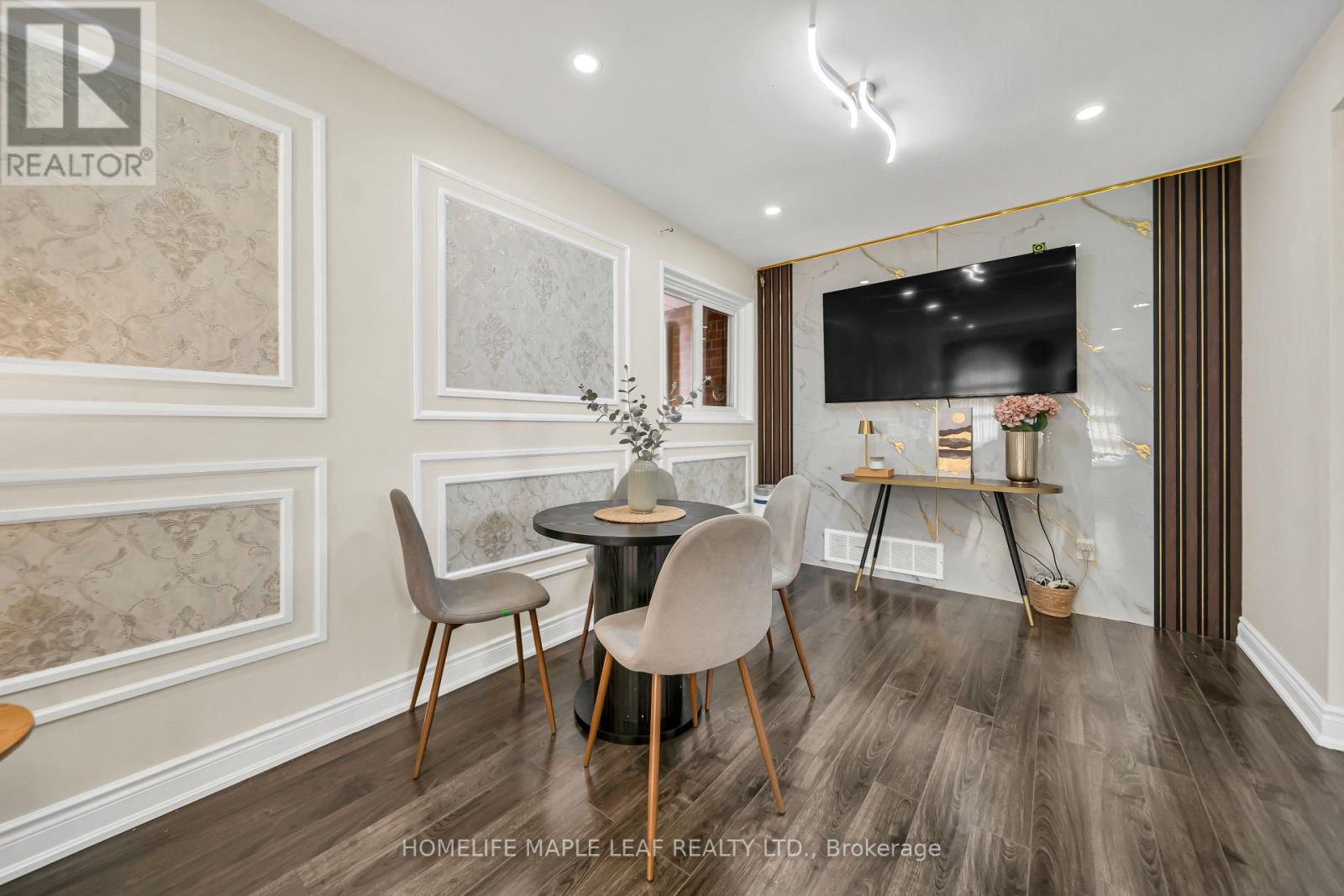 62 MARCHBANK CRESCENT - 6