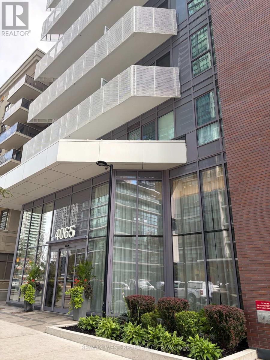 Photo of 4065 Confederation Parkway
