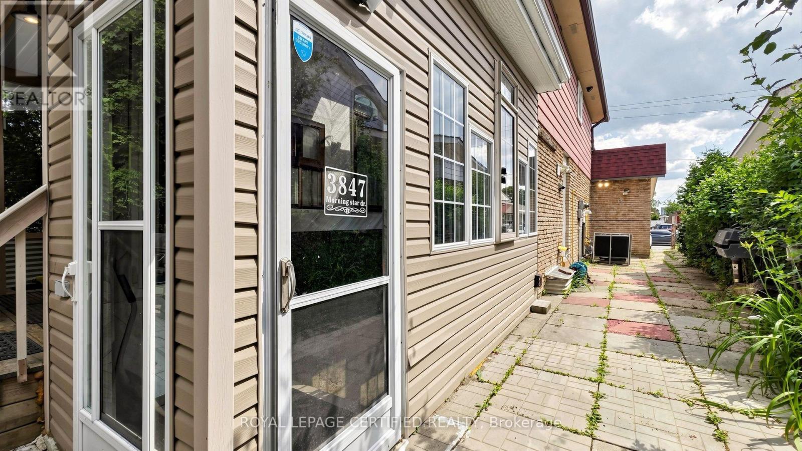 3847 MORNING STAR DRIVE - 48