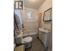 337 9th Street E, Prince Albert, SK S6V0X9 Photo 32