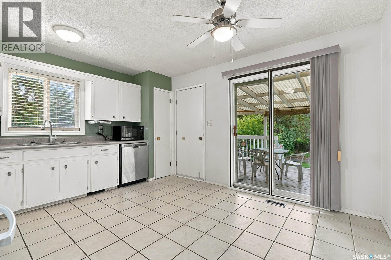 618 Priel COURT, Saskatoon — photo 8