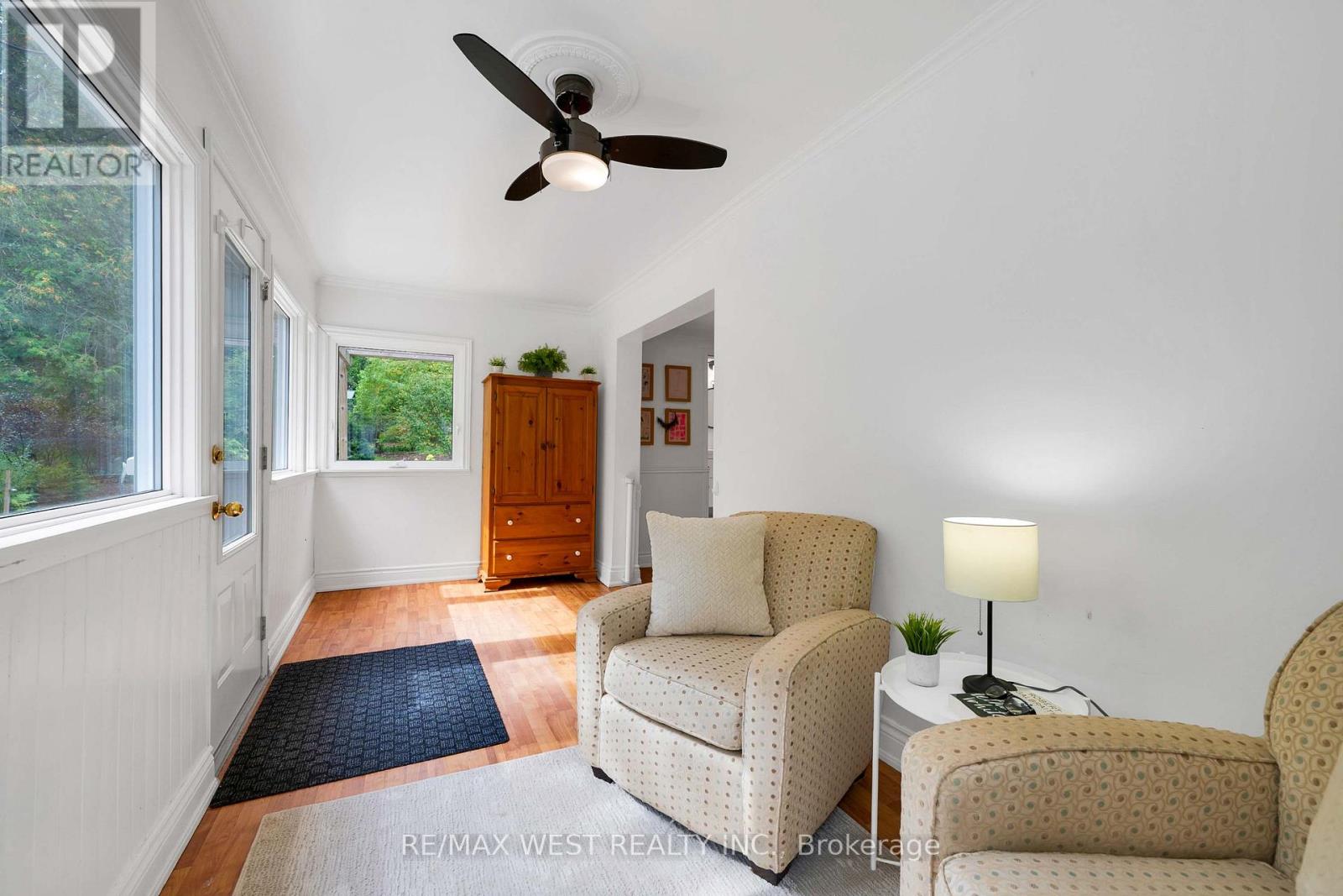 21 MILL STREET, Amaranth — photo 3