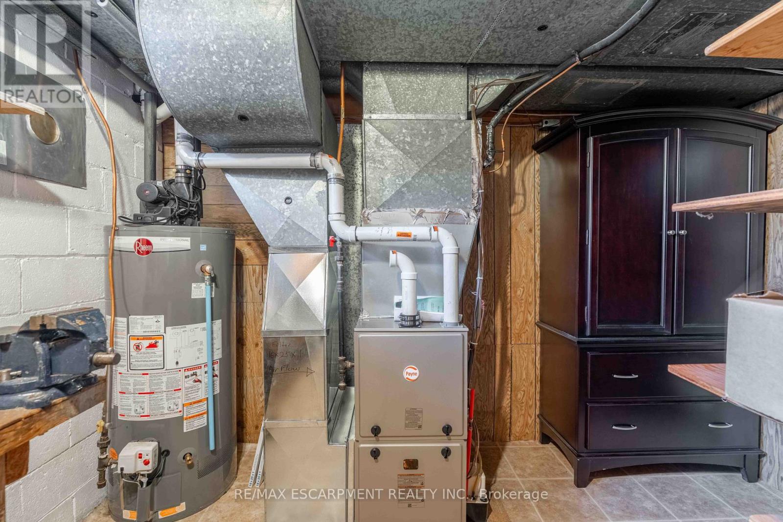 215 ROSEDALE AVENUE - Image 29
