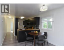10 Graham Street, St  Catharines, ON L2N5L2 Photo 9