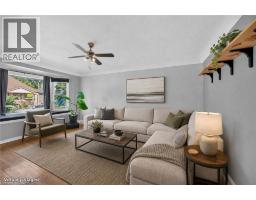 Laundry room - 43 East 39th Street, Hamilton, ON L8V4G9 Photo 7