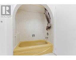 19 Amberwood Crescent, Ottawa, ON K2E7B7 Photo 26