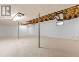 19 Amberwood Crescent, Ottawa, ON K2E7B7 Photo 41