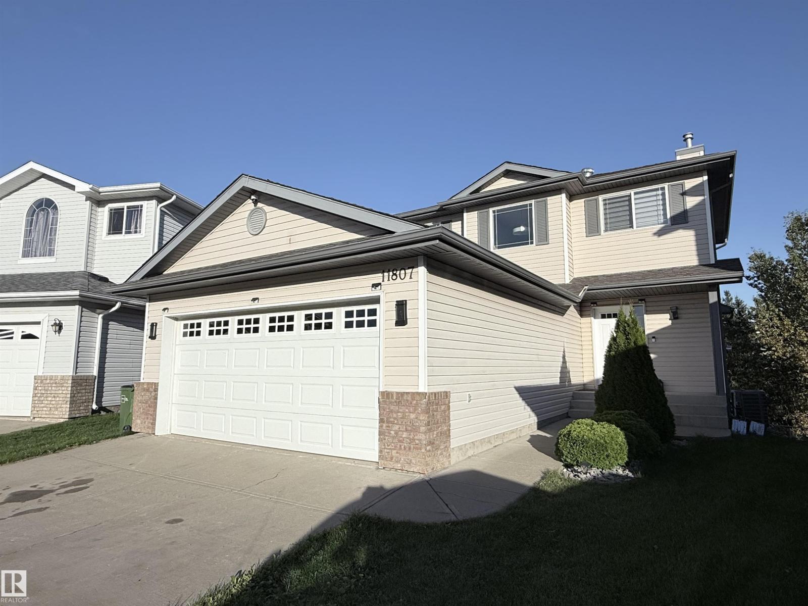 11807 171 AV NW - 2