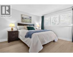 516 Kenmarr Crescent, Burlington, ON L7L4R7 Photo 17