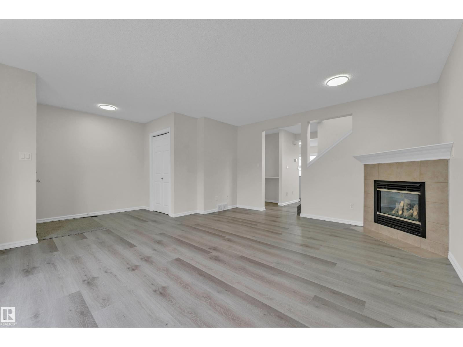 2912 31 Street NW - 8