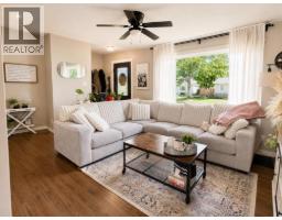 124 4 Avenue - photo 1