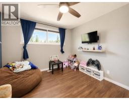 124 4 Avenue - photo 9