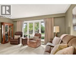 Bedroom - 1083 Manorwood Drive, Burlington, ON L7T2L9 Photo 6