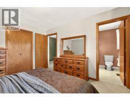 1083 Manorwood Drive, Burlington, ON L7T2L9 Photo 16