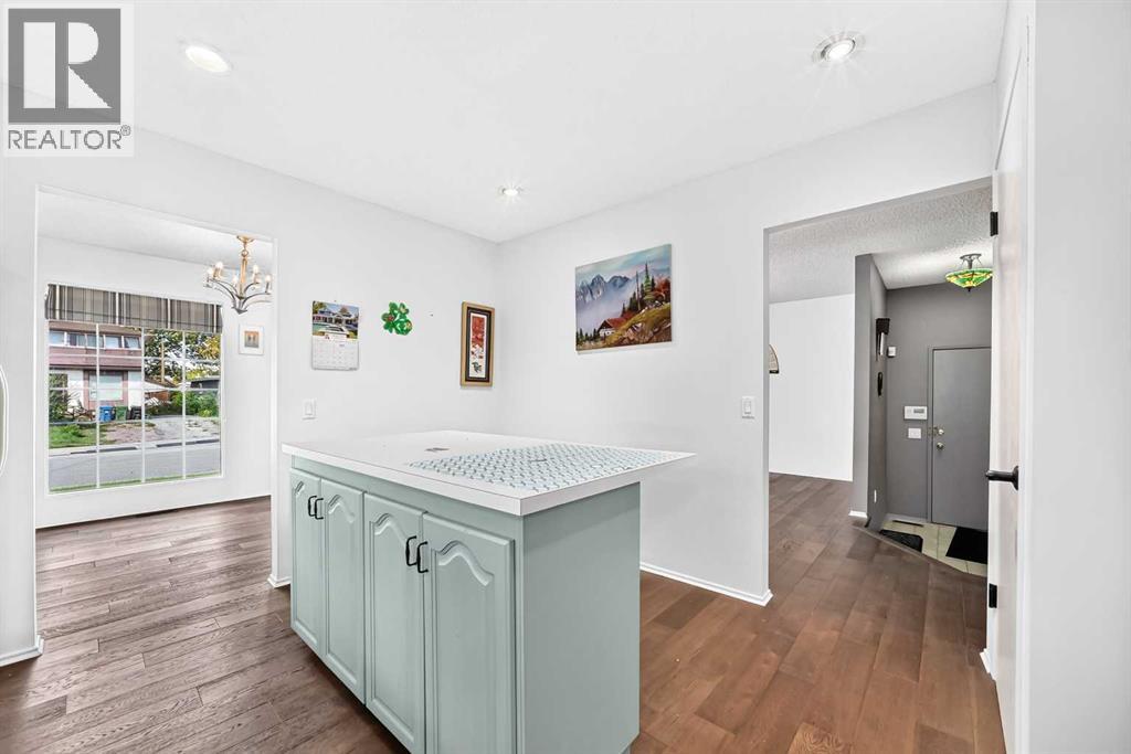 15 Maidstone Place NE - 6