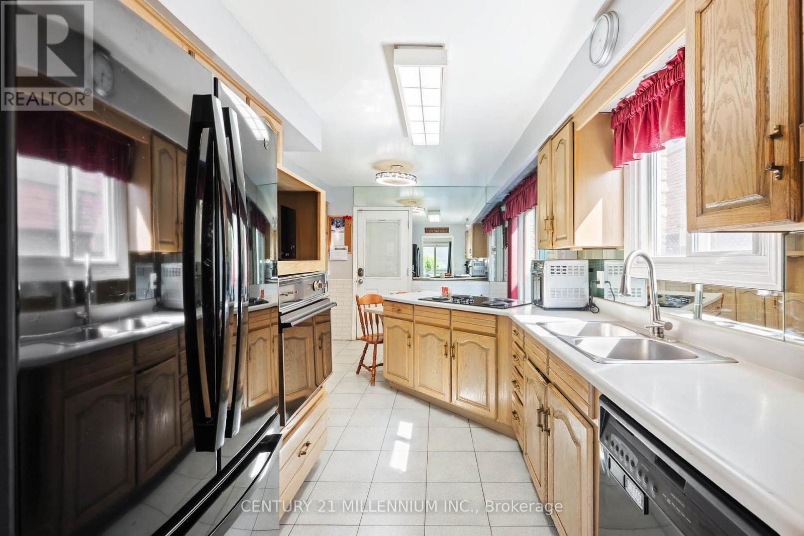 65 PRIMROSE CRESCENT - 17
