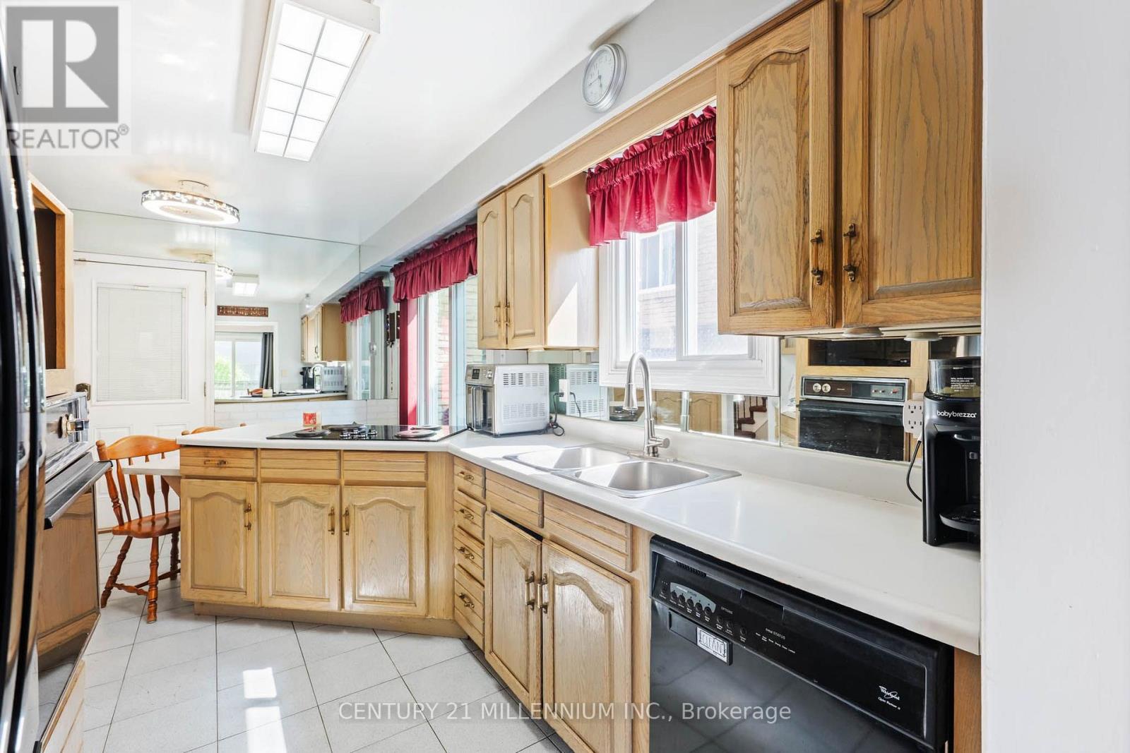 65 PRIMROSE CRESCENT - 18