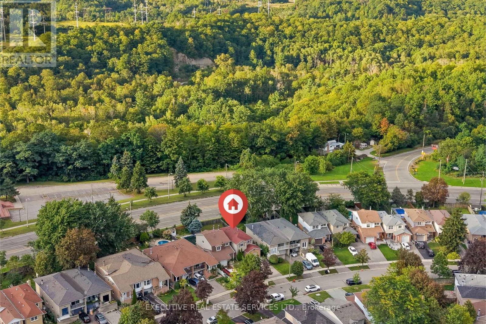 Property for sale at 76 LIONHEAD TRAIL