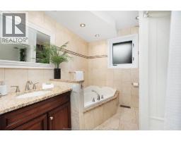 5 Frances Court, Essex, ON N8M2V5 Photo 18