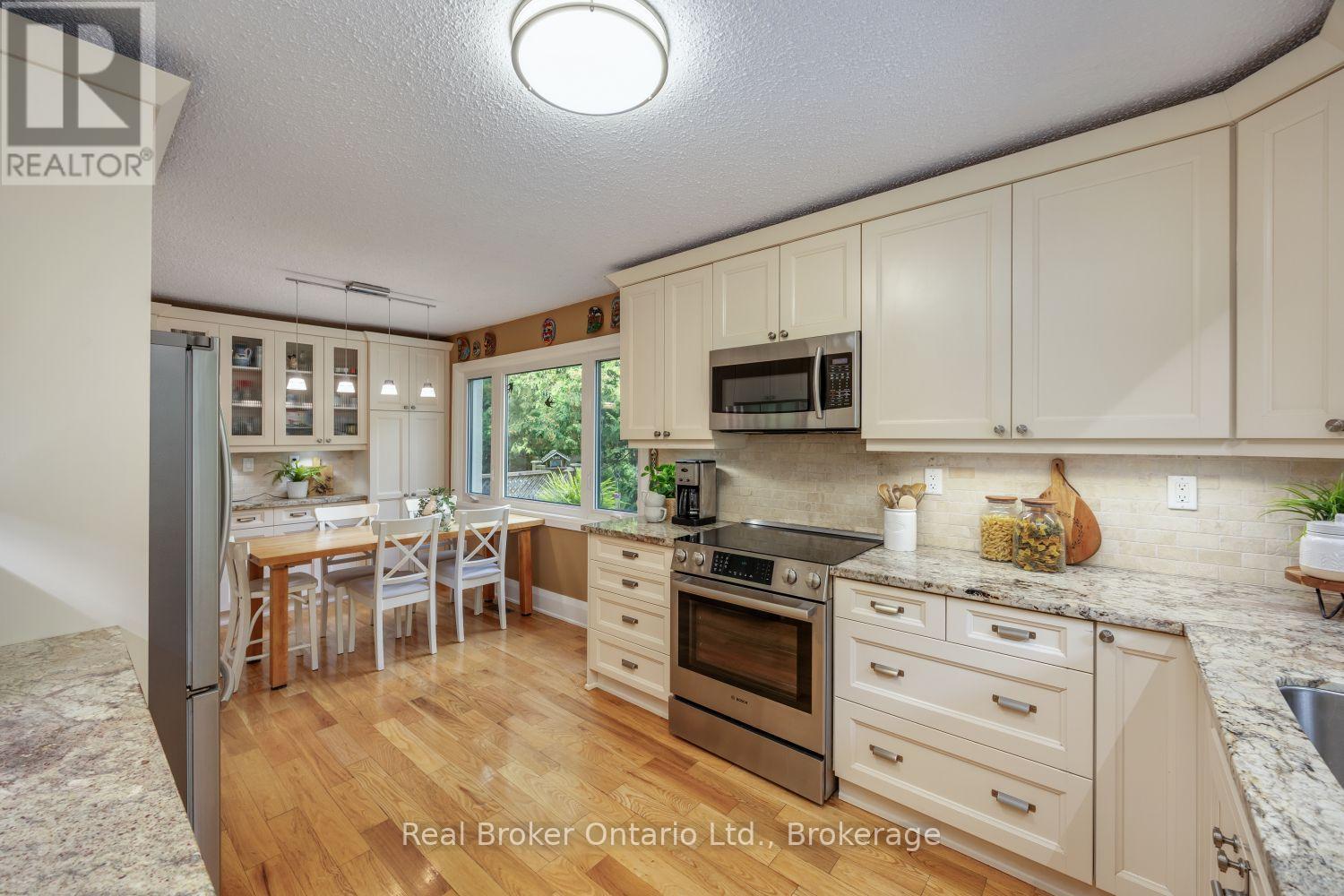 982 PORTER ROAD - Image 7