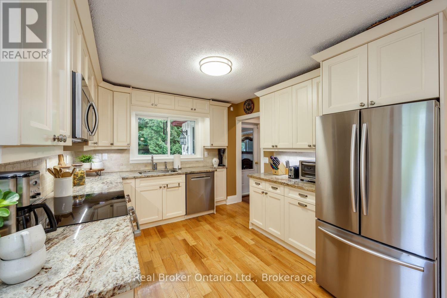 982 PORTER ROAD - Image 8