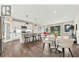 483 Kip Lane, Plympton Wyoming, ON N0N1T0 Photo 9