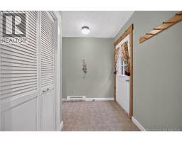 Living room - 77 Highfield Drive, Douglas, NB E3G7R1 Photo 11