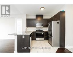 Family room - 1156 Chapman Mills Drive, Ottawa, ON K2J6T6 Photo 7
