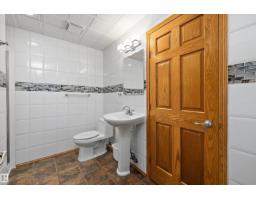 438 Hodgson Bv Nw, Edmonton, AB T6R3E9 Photo 46