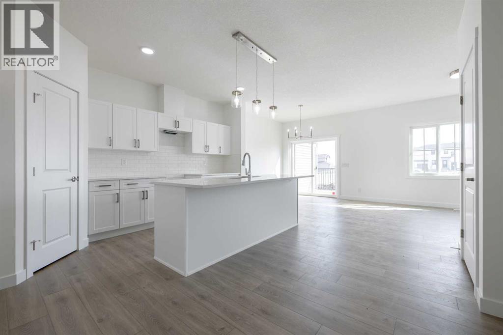 304 Edgefield Close - photo 6