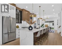 525 32 Street NW - photo 6
