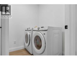 525 32 Street NW - photo 39