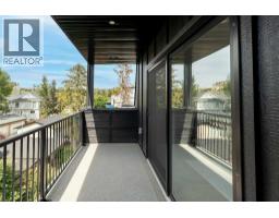 525 32 Street NW - photo 29