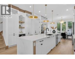 525 32 Street NW - photo 9