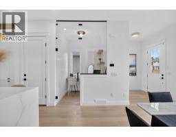 525 32 Street NW - photo 4