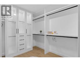 525 32 Street NW - photo 33