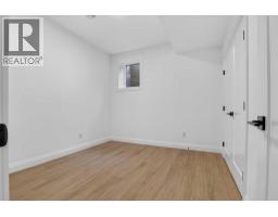 525 32 Street NW - photo 40