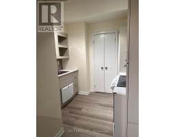 111 Elizabeth Street, Toronto, ON M5G1P7 Photo 10