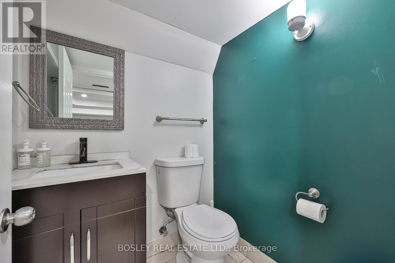 511 MOUNT PLEASANT ROAD - 15