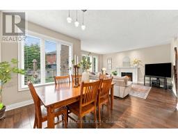 825 Booth Avenue, Innisfil, ON L9S0A7 Photo 12