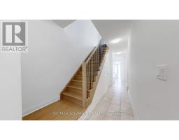 4 Carole Bell Way, Markham, ON L6E0W2 Photo 32
