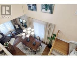 Laundry room - 66 Tuscana Boulevard, Vaughan, ON L4K5J5 Photo 8