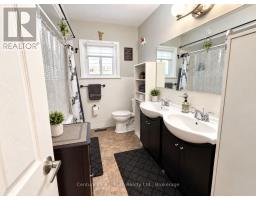 Bedroom 3 - 96 Jamieson Crescent, Oro Medonte, ON L3V0H8 Photo 6