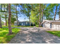 Family room - 68 Edgewater Road, Wasaga Beach, ON L9Z2W3 Photo 7