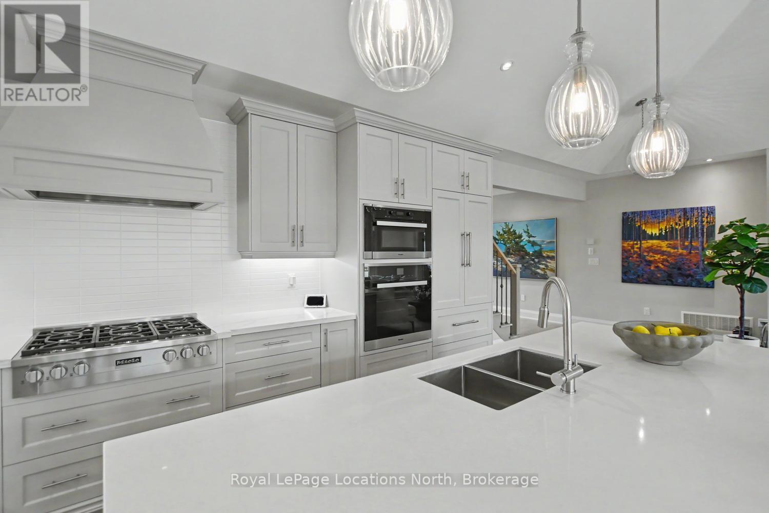 129 CRESTVIEW COURT - Image 12