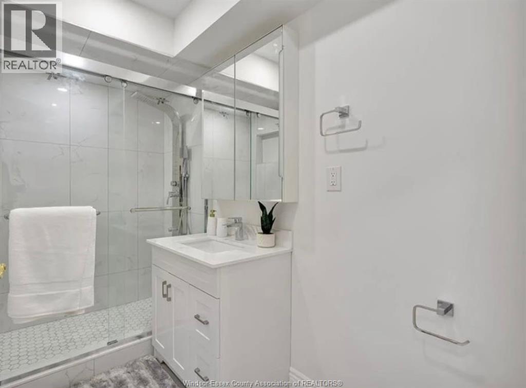 1443 CAMPBELL AVENUE - 11