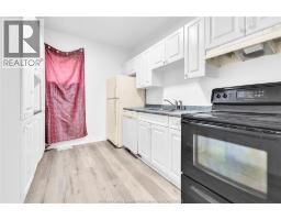 Laundry room - 430-432 Campbell, Windsor, ON N9B2H4 Photo 10